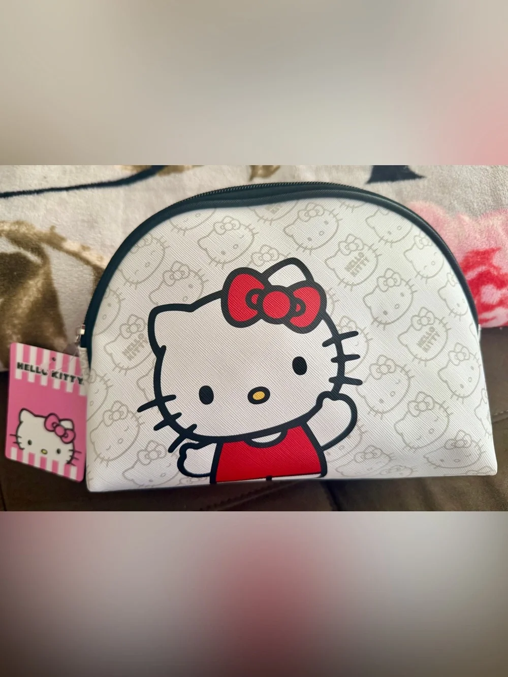 Hello Kitty Cosmetic Bag Pouch NWT